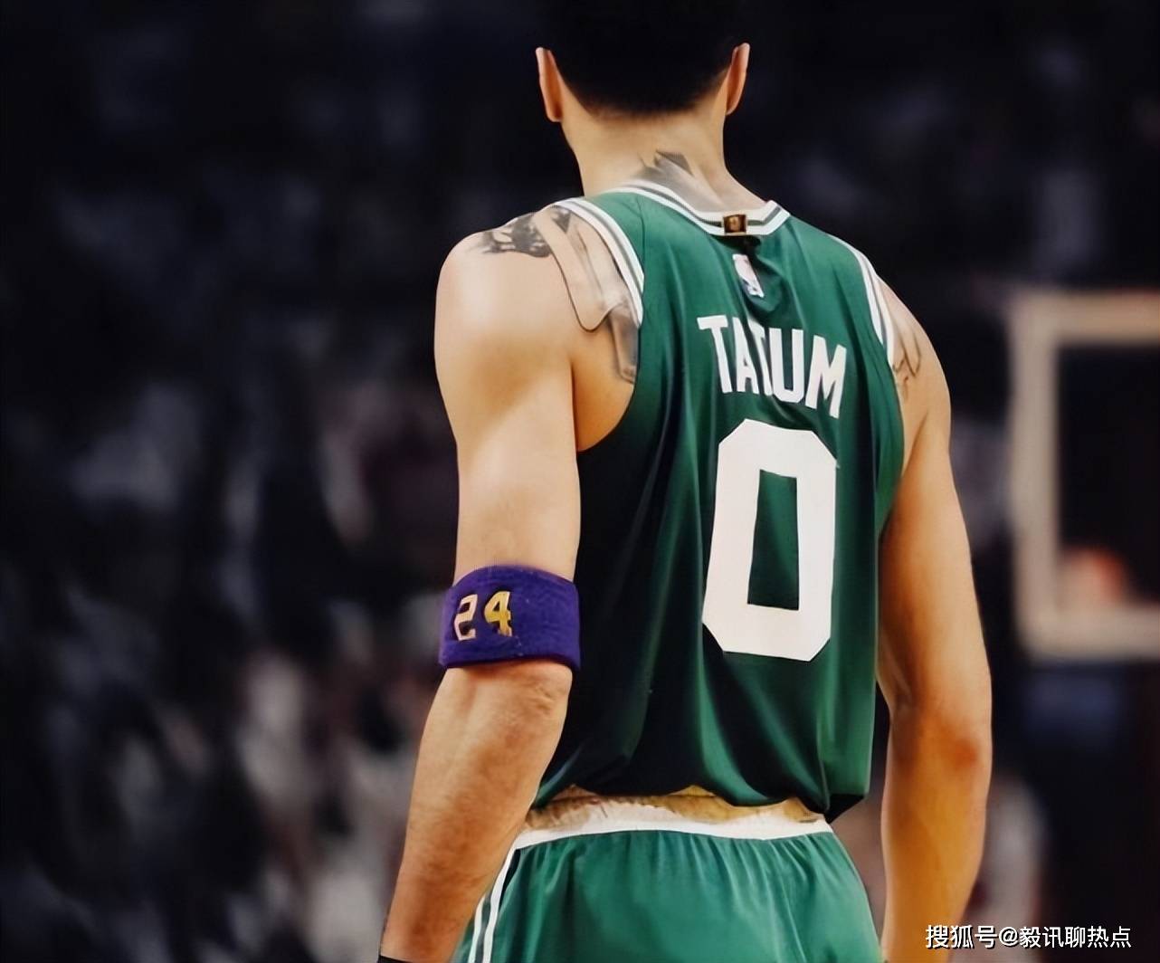 在球场上的 在球场上的