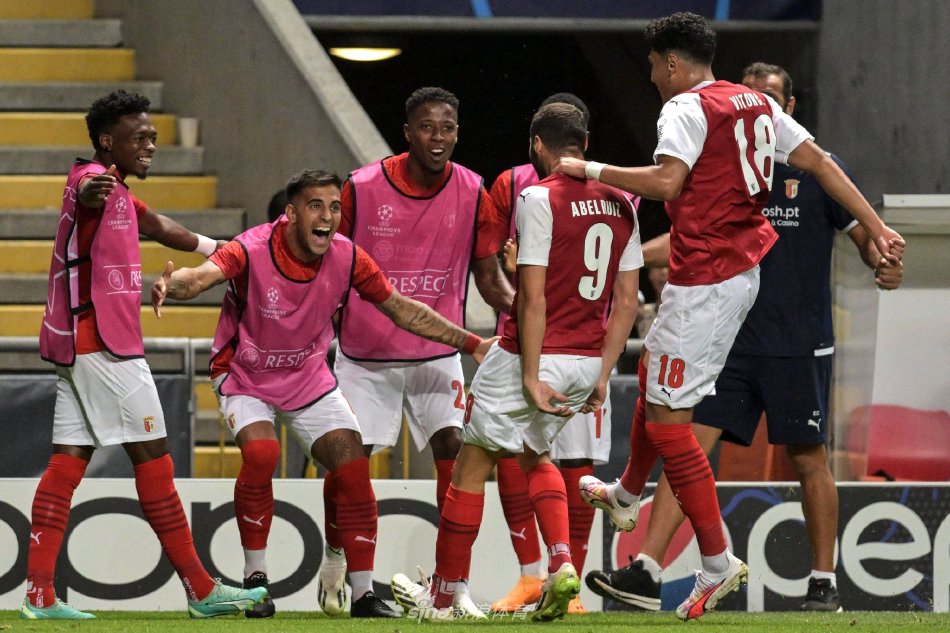 品牌成为中 品牌成为中