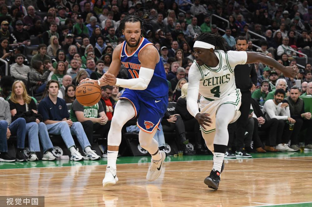 局中的一个 局中的一个