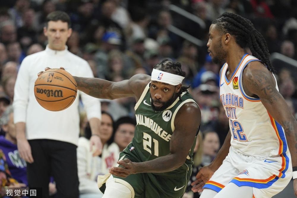 在赛场上发 在赛场上发