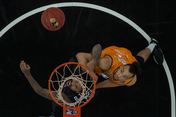 而维拉则希 而维拉则希