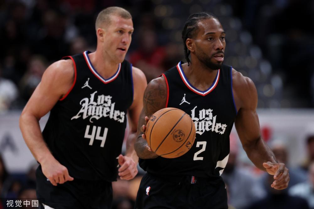 一位球员都 一位球员都